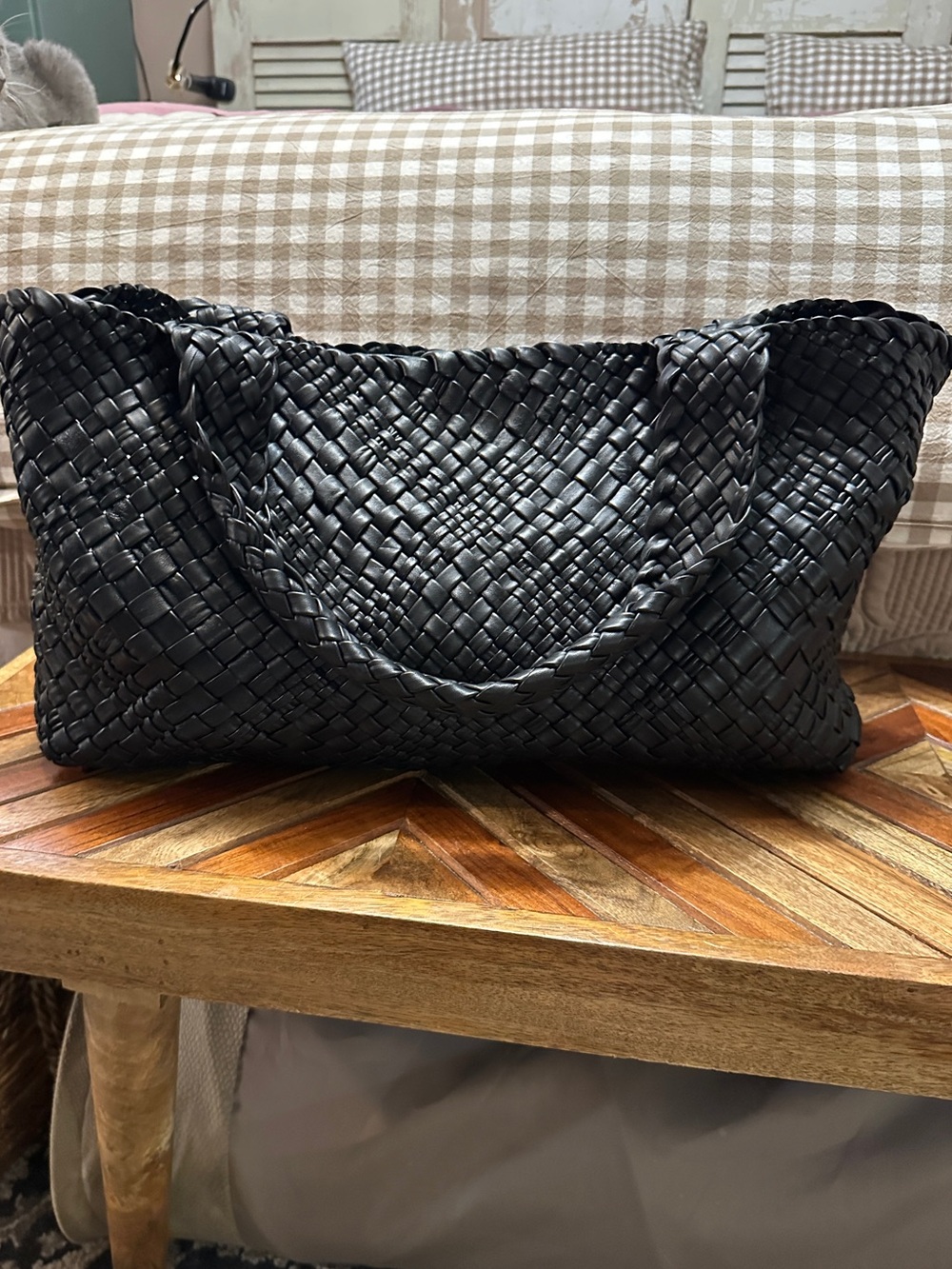 Falor Black Woven Tote Bag - Stylish Everyday Carry